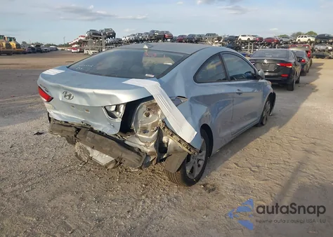 2013 Hyundai Elantra Gs z USA, uszkodzony, nr VIN KMHDH6AE1DU000526